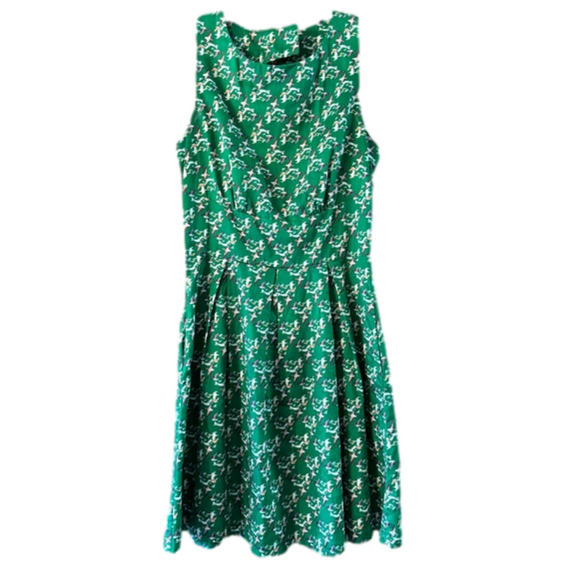 Modcloth Dresses & Skirts - ModCloth, Sunny Girl Kelly Green Bird Print Dress